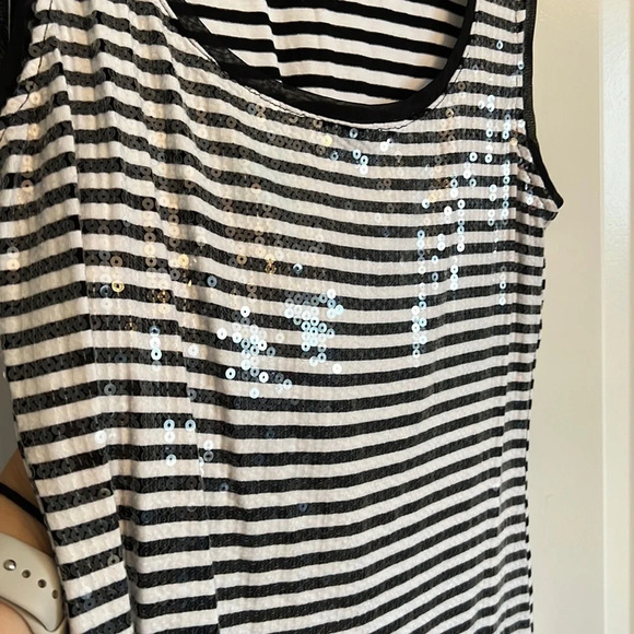 Sequin, wetlook, black and white striped  tank - Picture 4 of 7